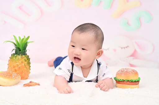 徐州八个月宝宝打嗝 徐州八个月宝宝打嗝